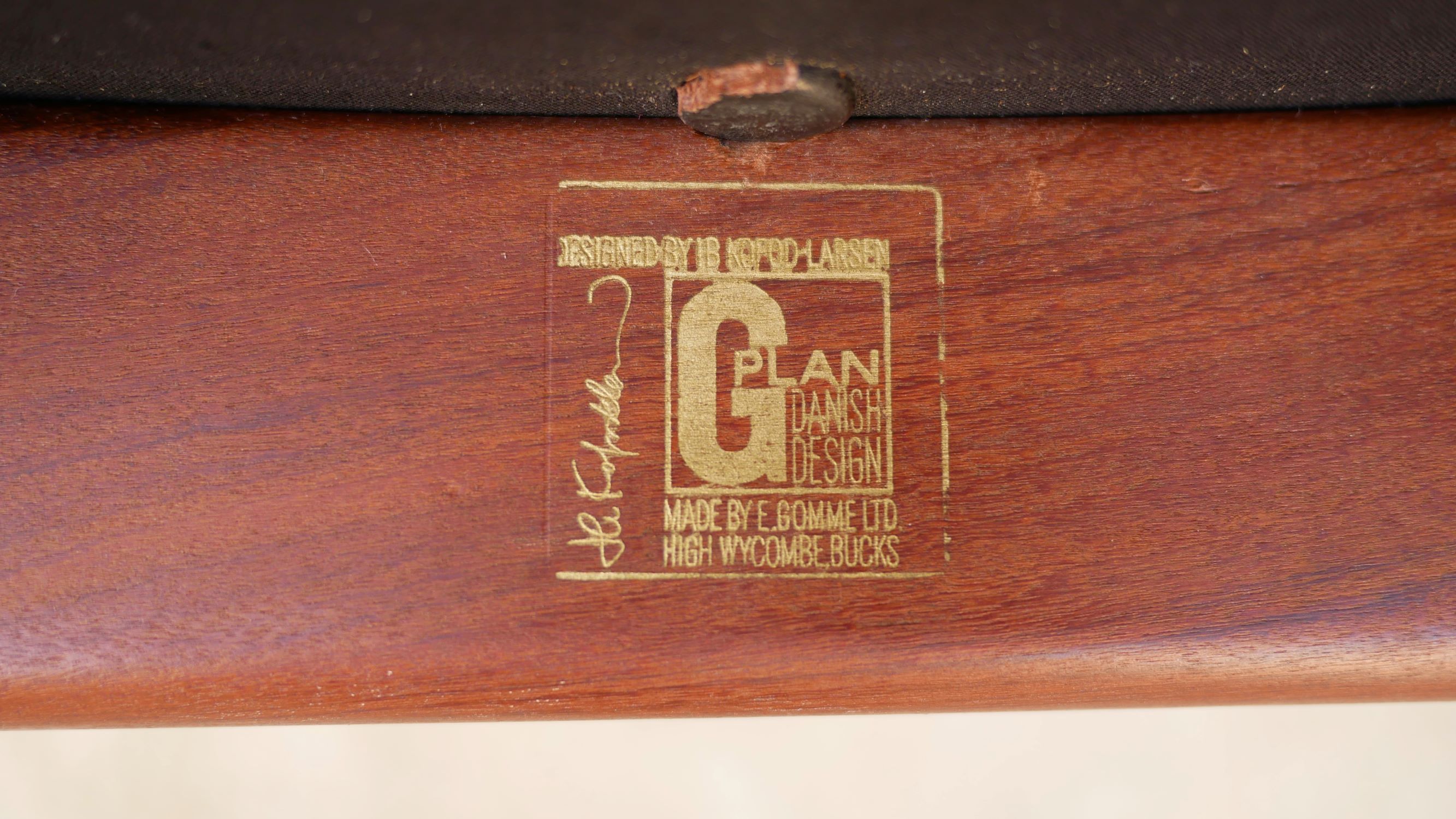 Series of 4 teak chairs by Ib Kofod-Larsen for G-Plan editions