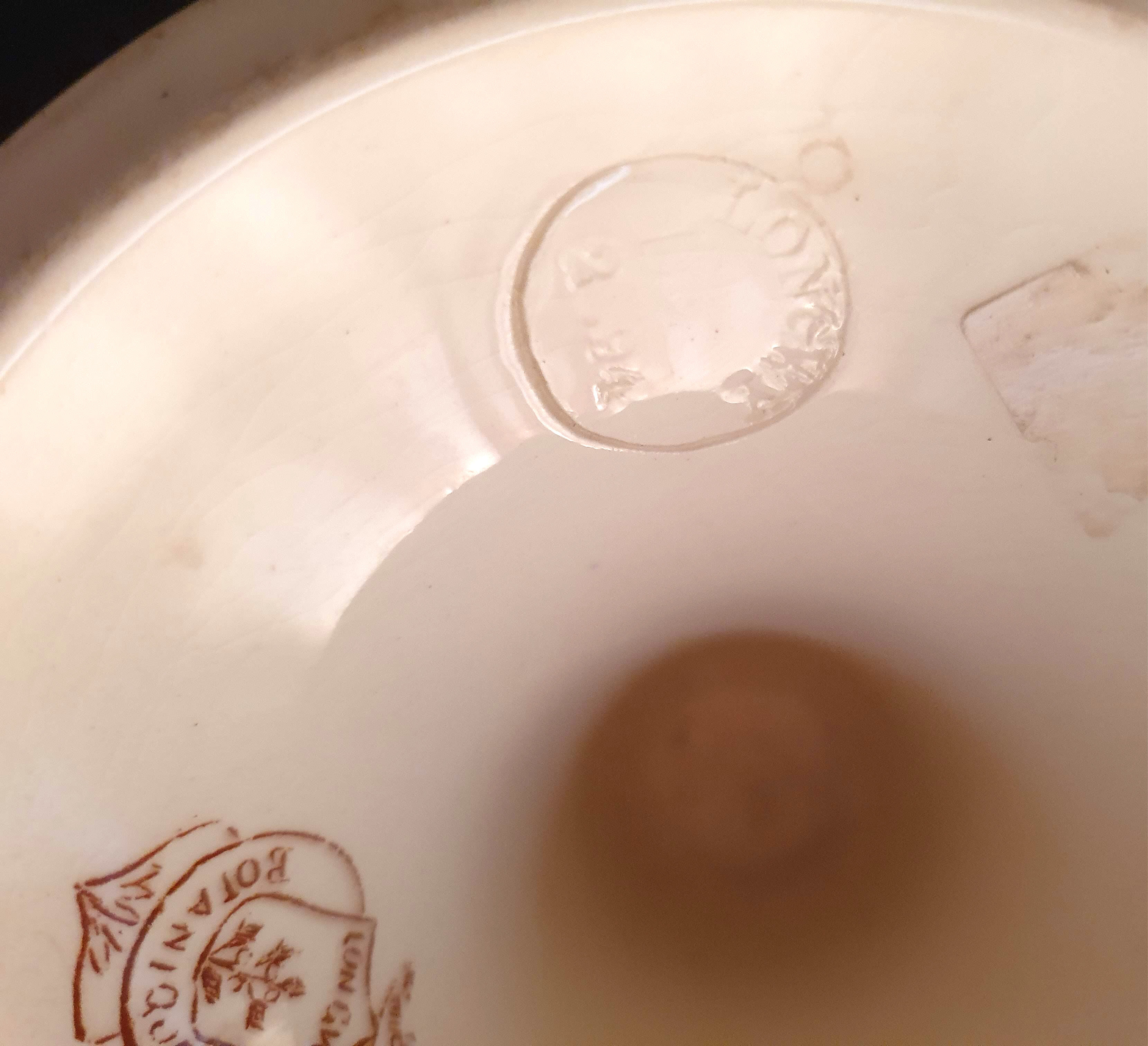 Longwy earthenware compotier