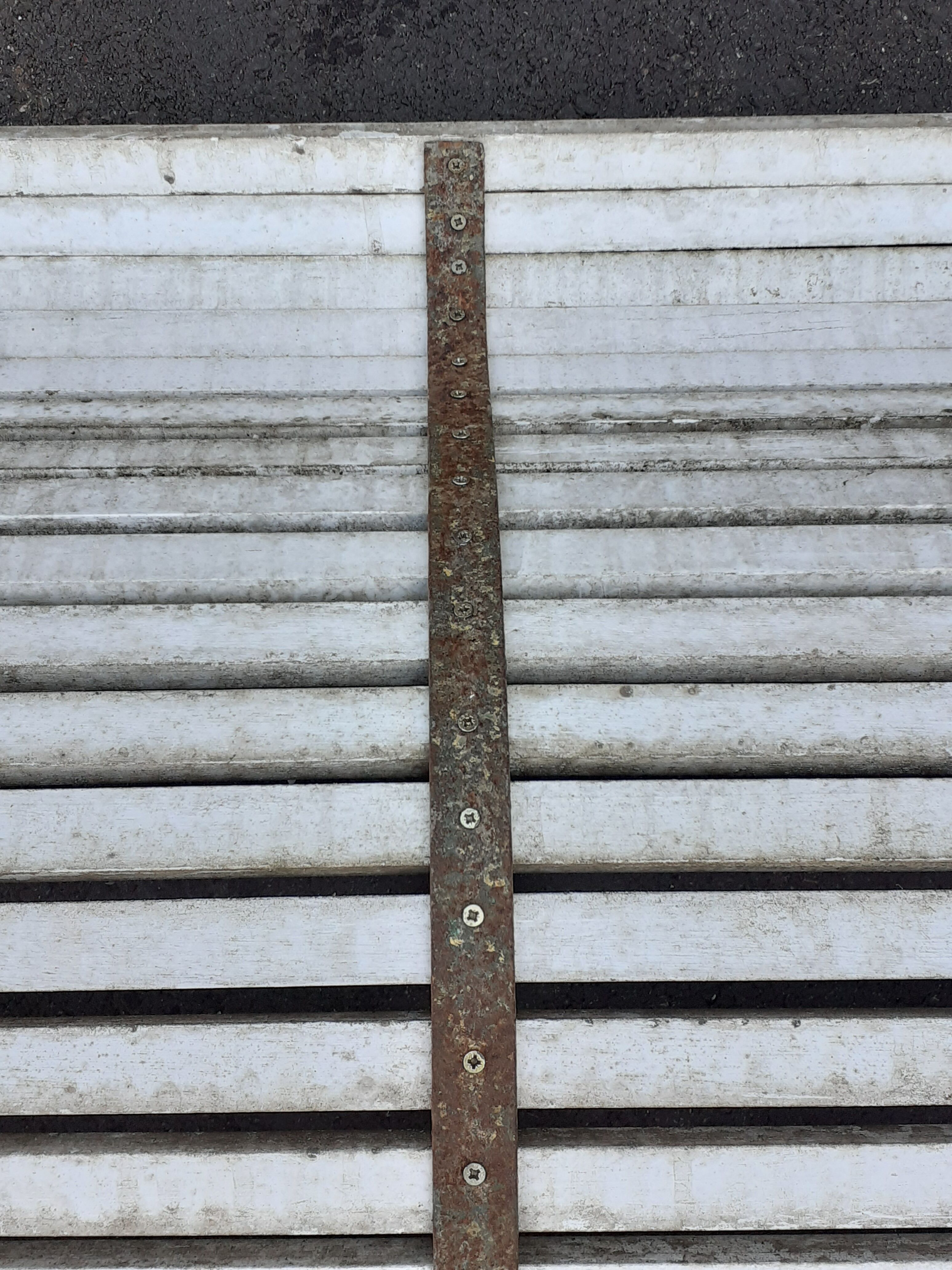 Banc de jardin avec pieds en  fonte