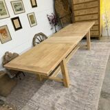 Farmhouse table with central extensions