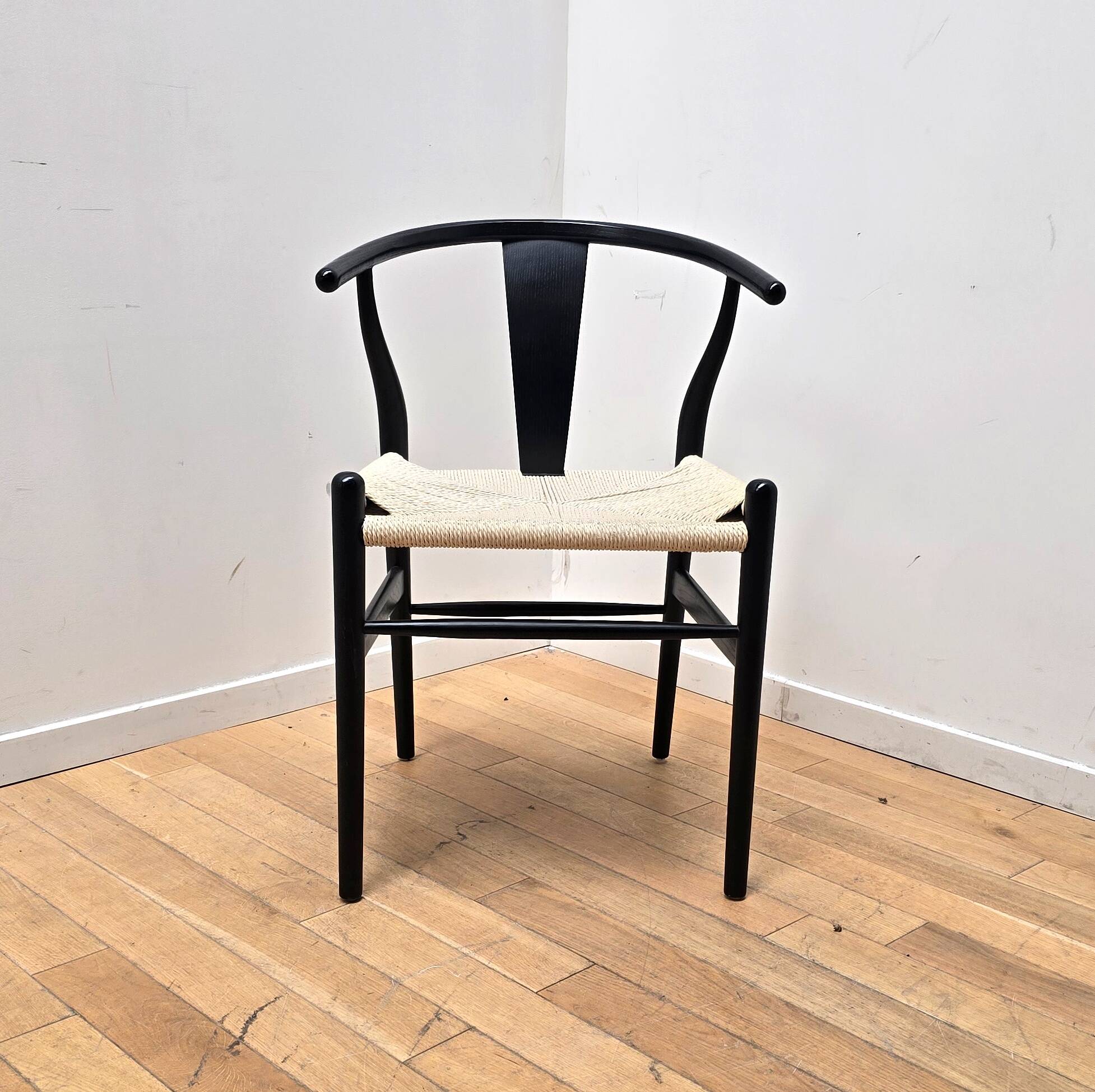 Set of 6 designer dining room chairs