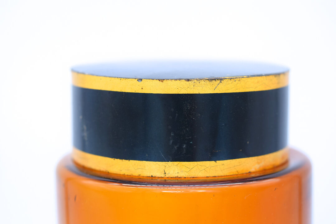 Pharmacy/apothecary old amber glass pot