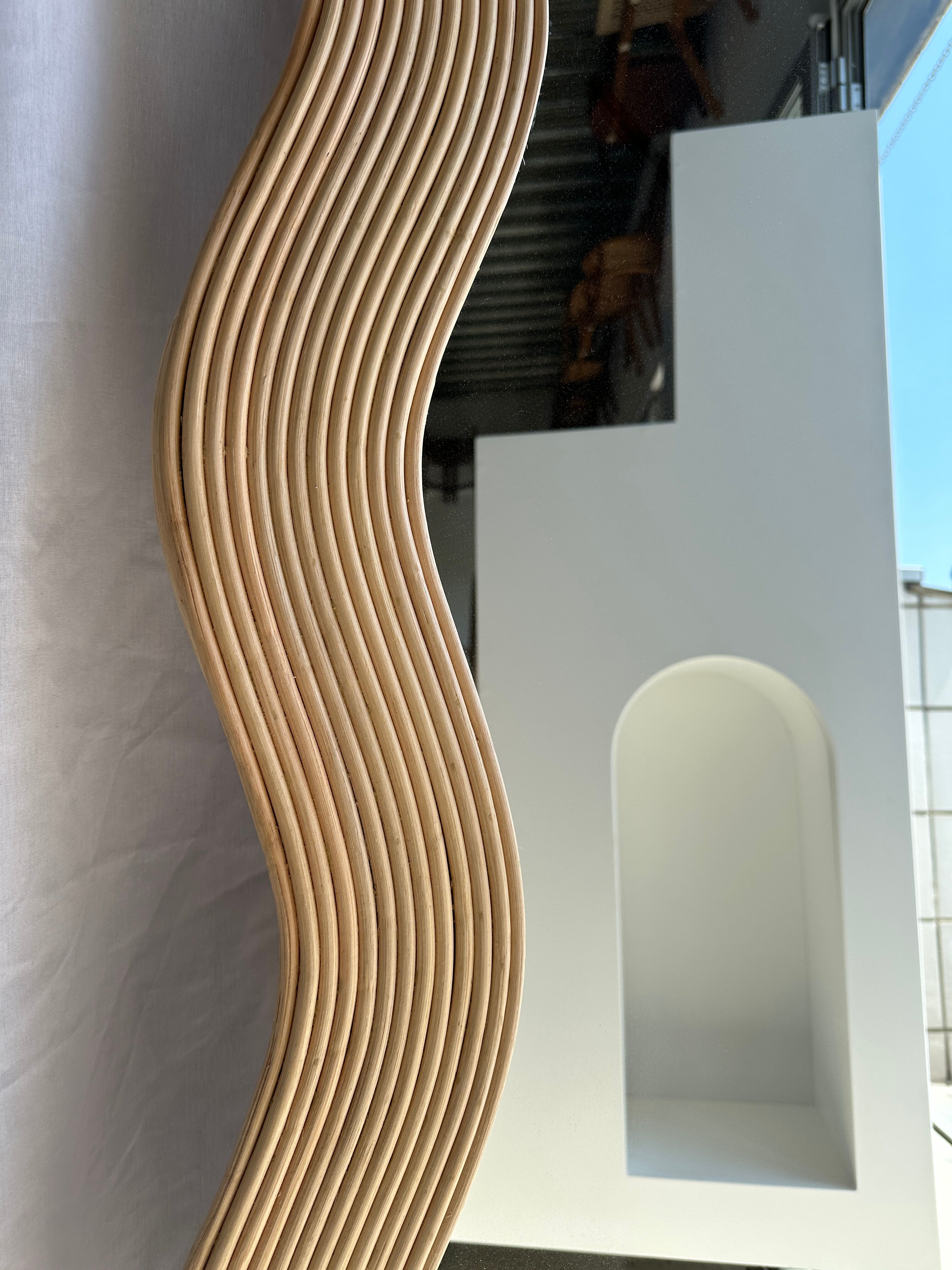 Zigzag rattan foot mirror H:182cm