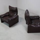 Paire de fauteuils en cuir Maralunga de Vico Magistretti pour Cassina, 1974