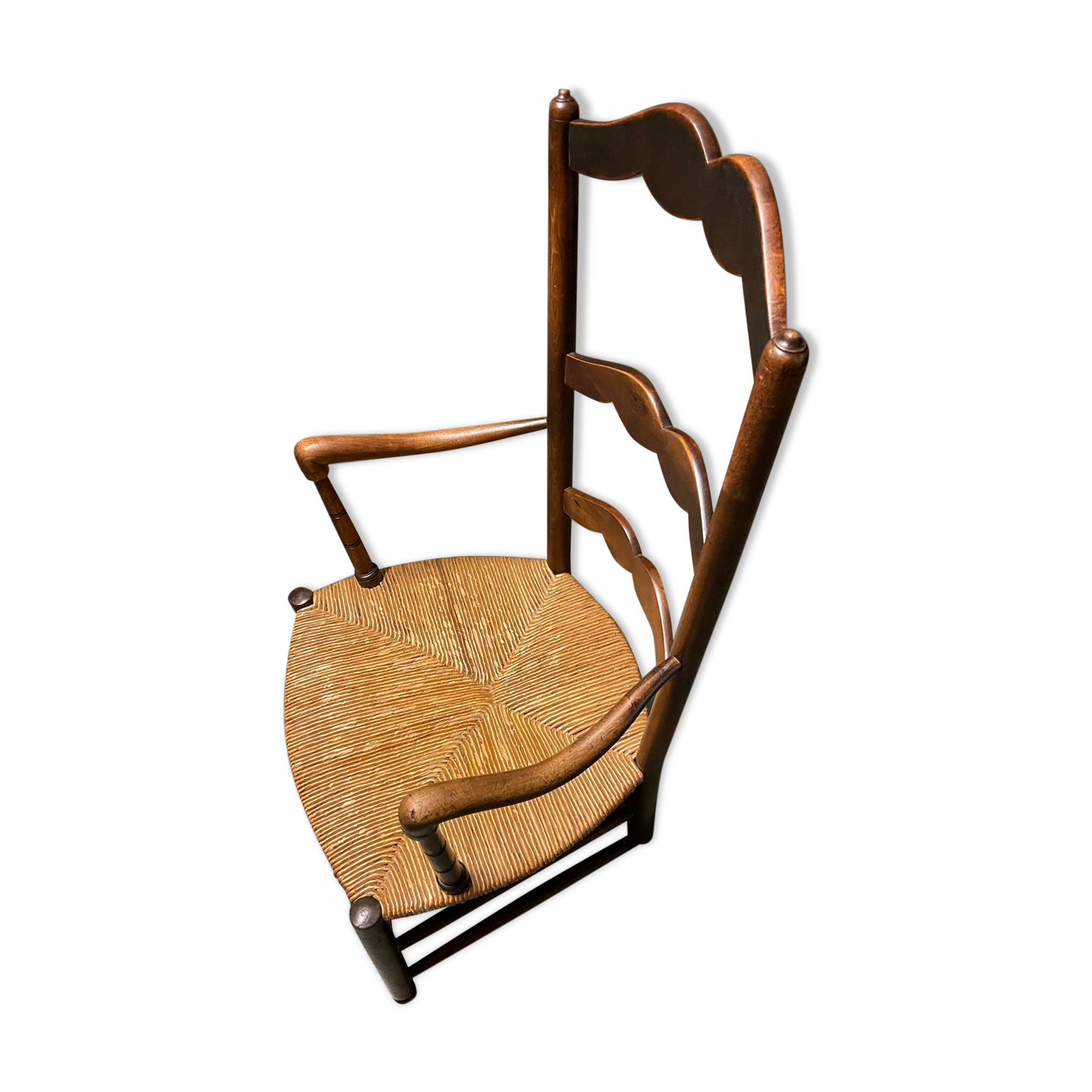 Mulched Provencal chair