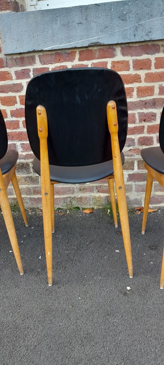 Baumann chairs