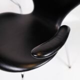 Seven Chair With Arms Model 3207 Made In Black Leather By Arne Jacobsen For Fritz Hansen