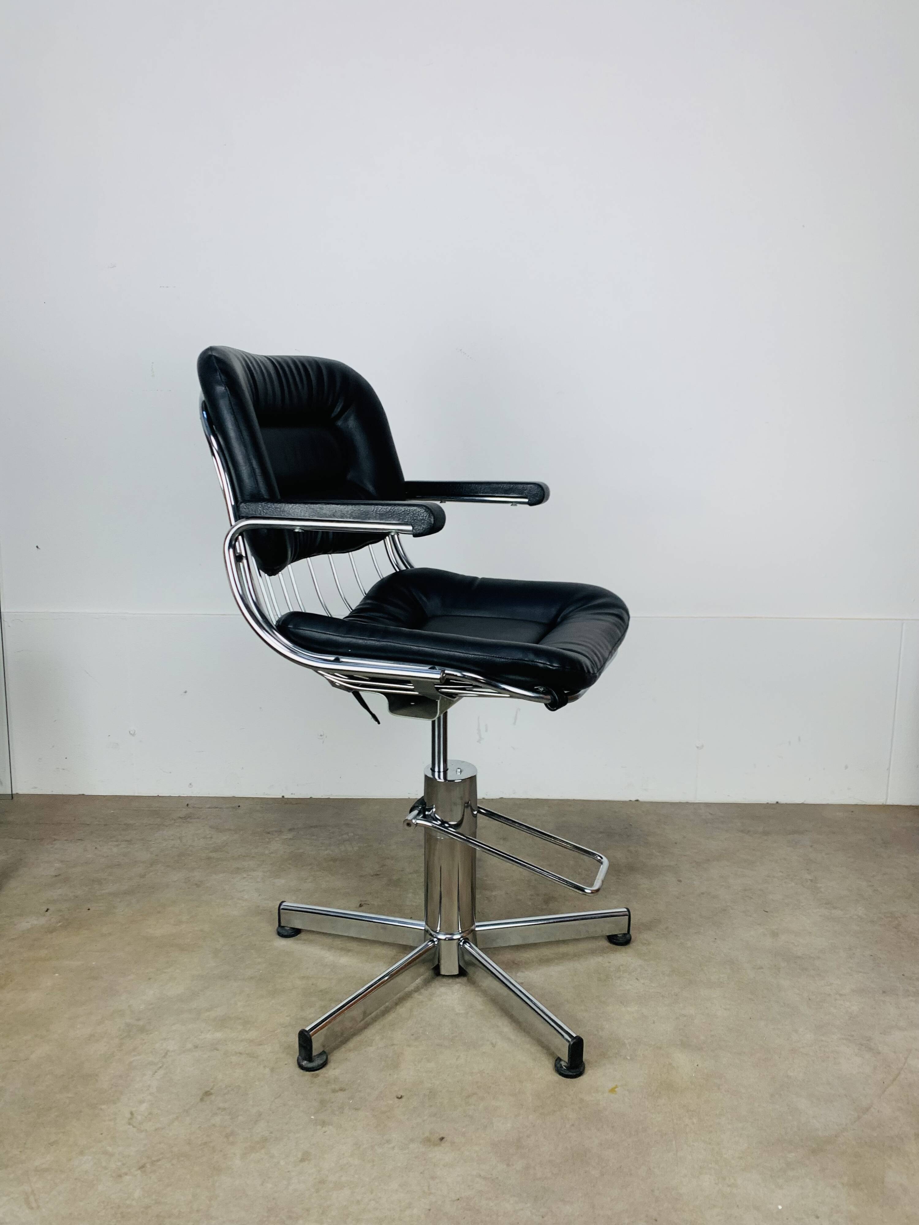 Adjustable and swivel office chair by Gastone Rinaldi