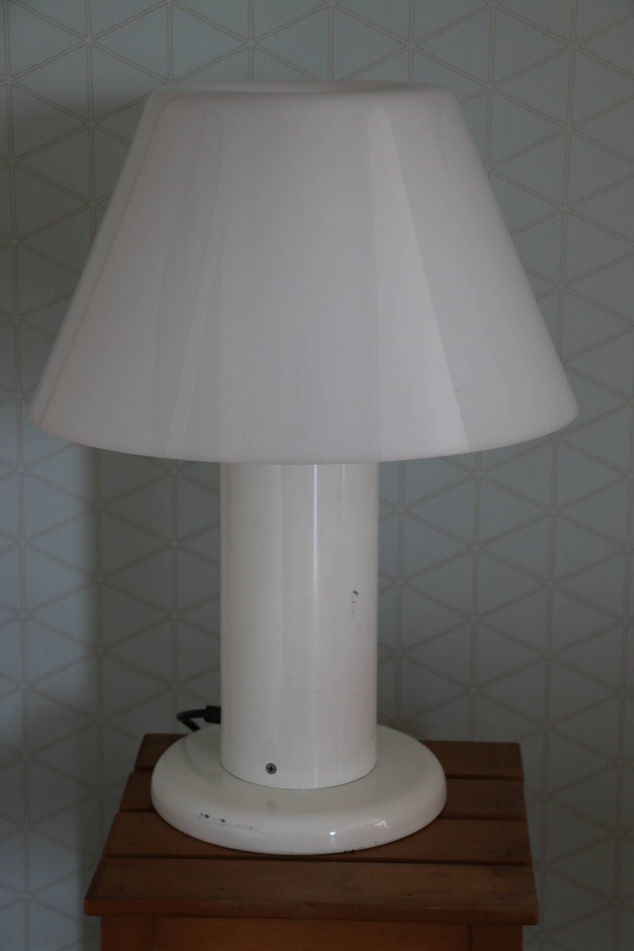 Guzzini living room lamp