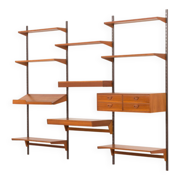 Bibliothèque en teck de Kai Kristiansen avec un bureau et une lampe, FM Mobler, années 1960.