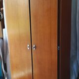 Vestiaire d'internat vintage pieds compas