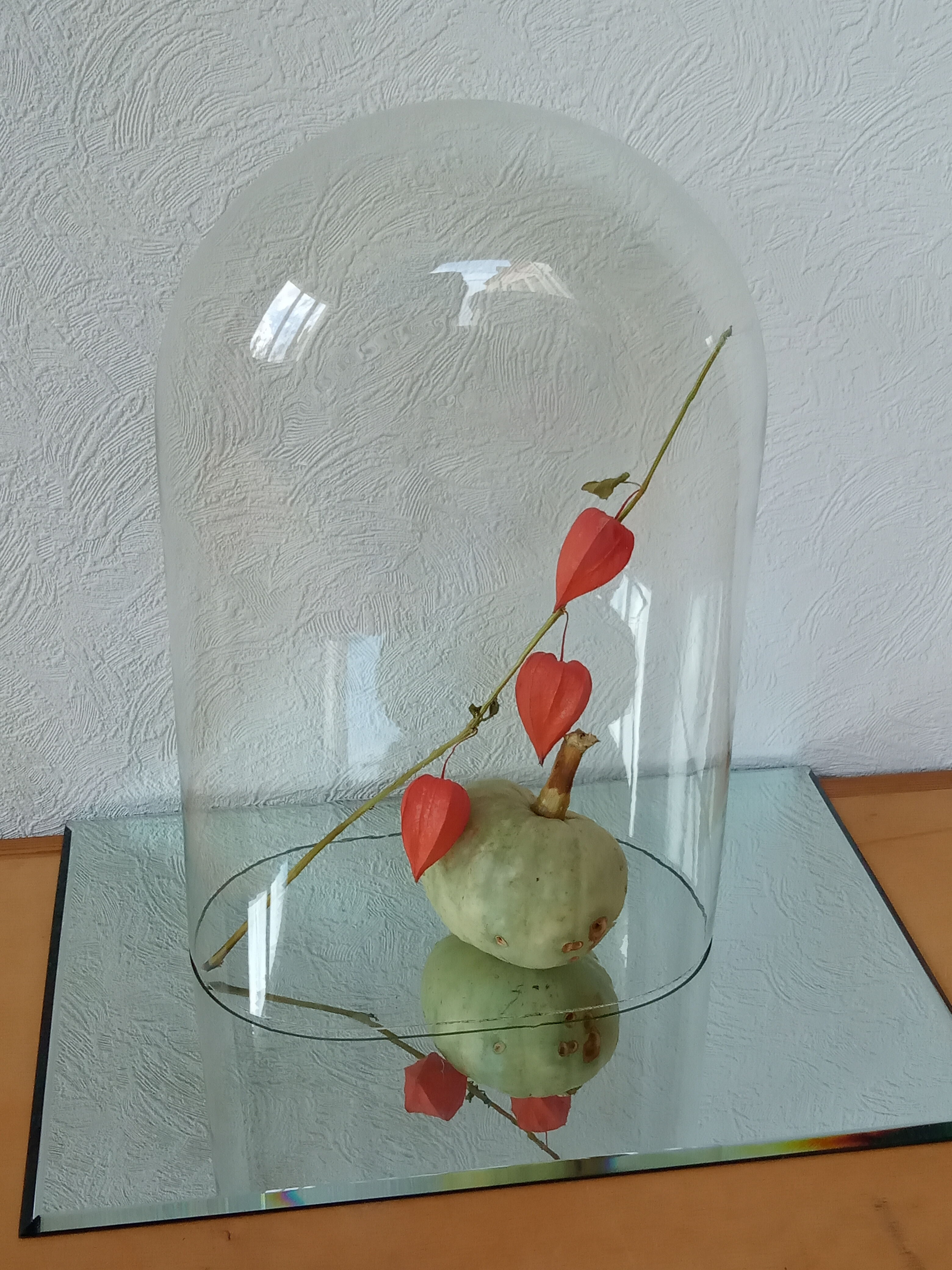 Bevelled mirror to lay 42x29cm