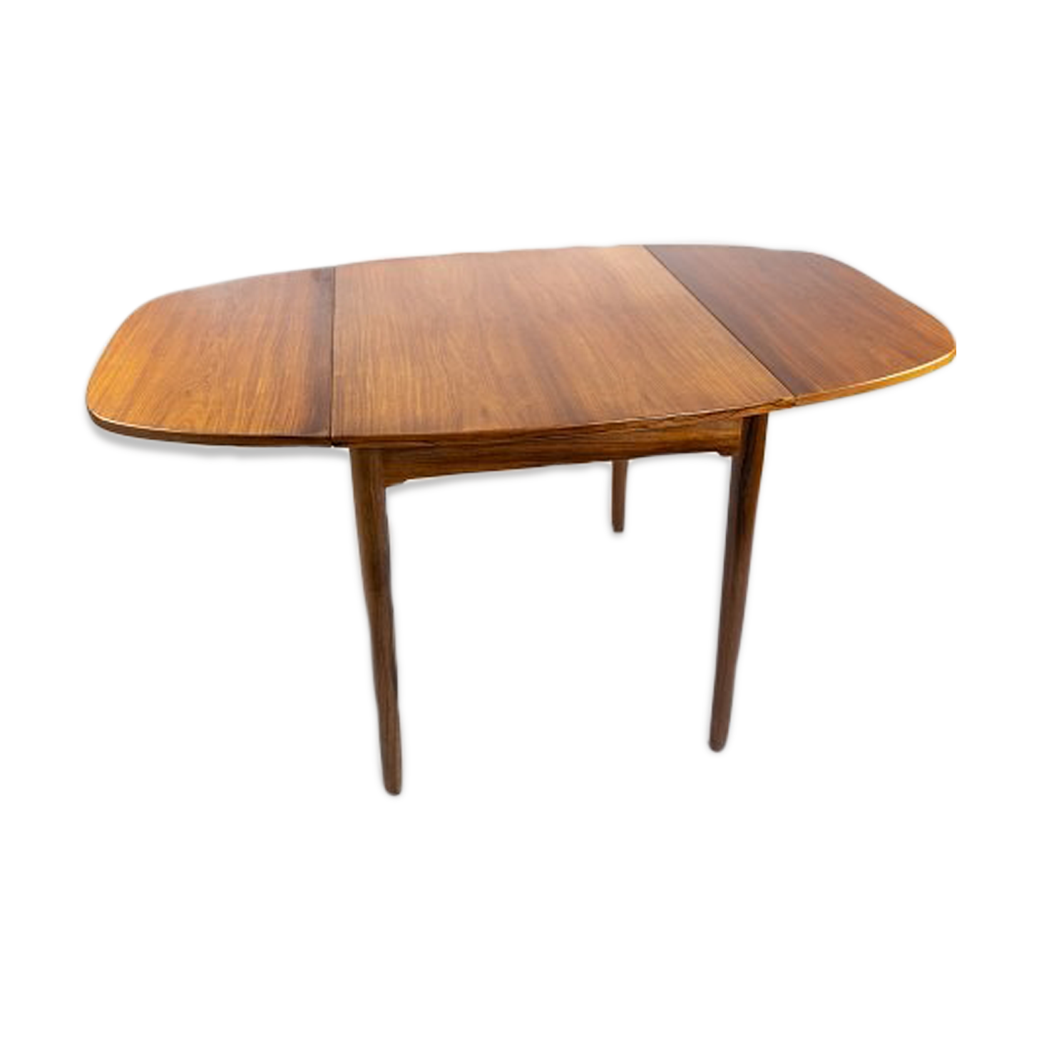 Dining table in rosewood with extentions of danish design from the 1960s