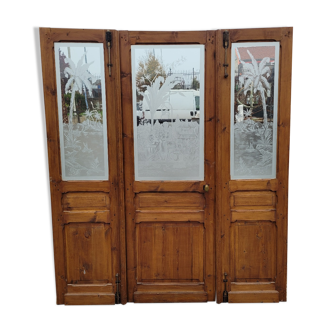 3 portes de séparation en verre gravé avec bâti