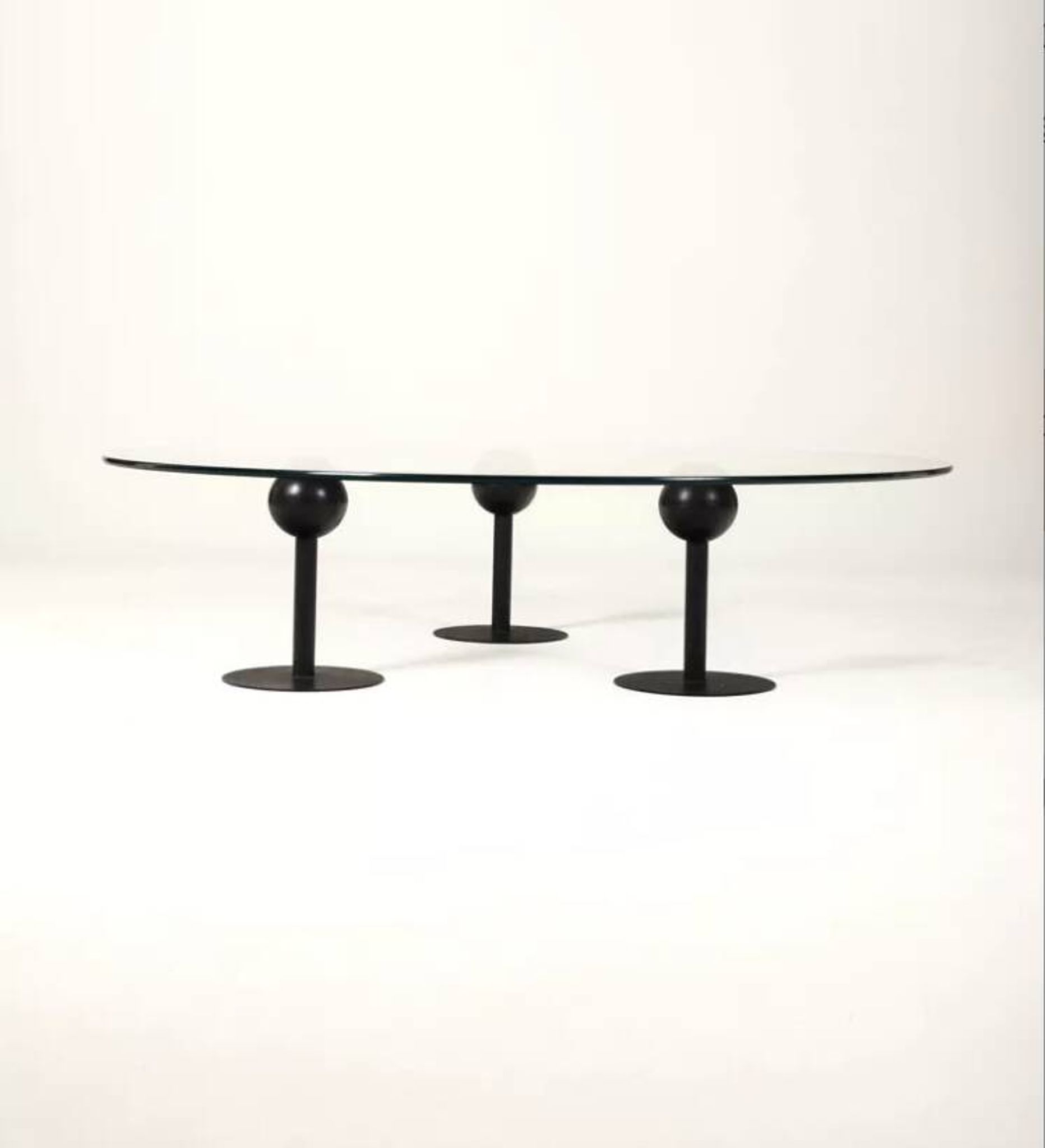 Pepper young coffee table by Starck, Disform, 1978