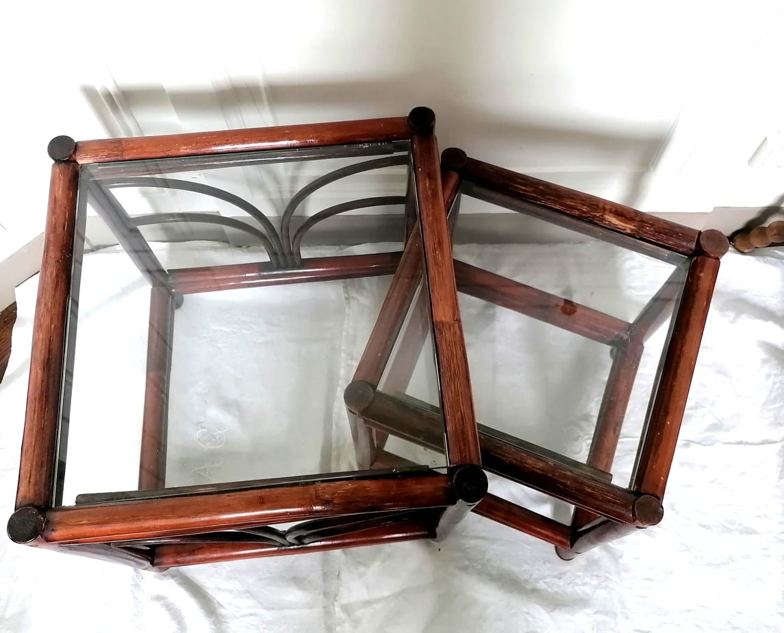 Tables gigogne en rotin vers 1950 de style art déco