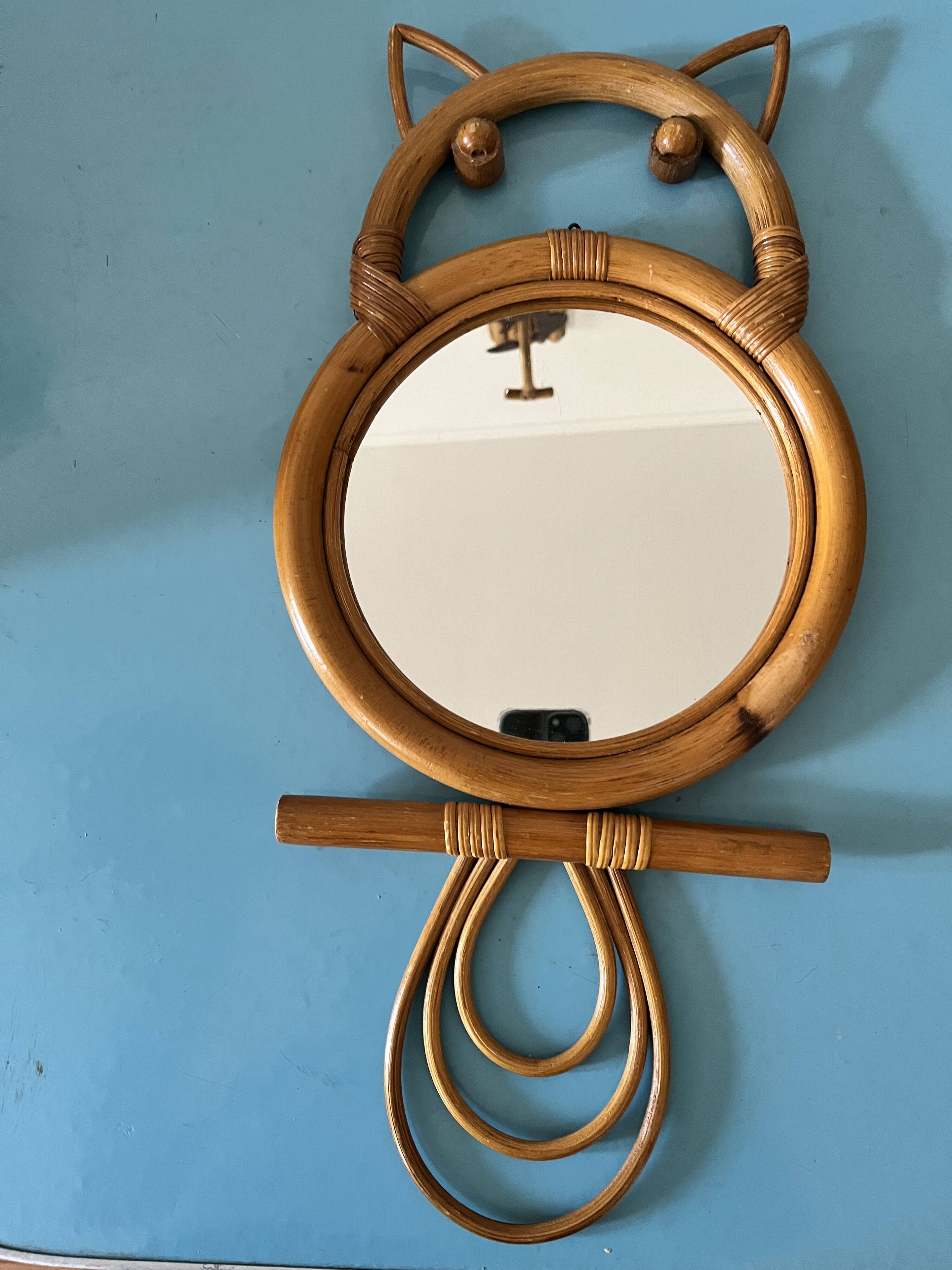 cat or owl rattan mirror from the 70s