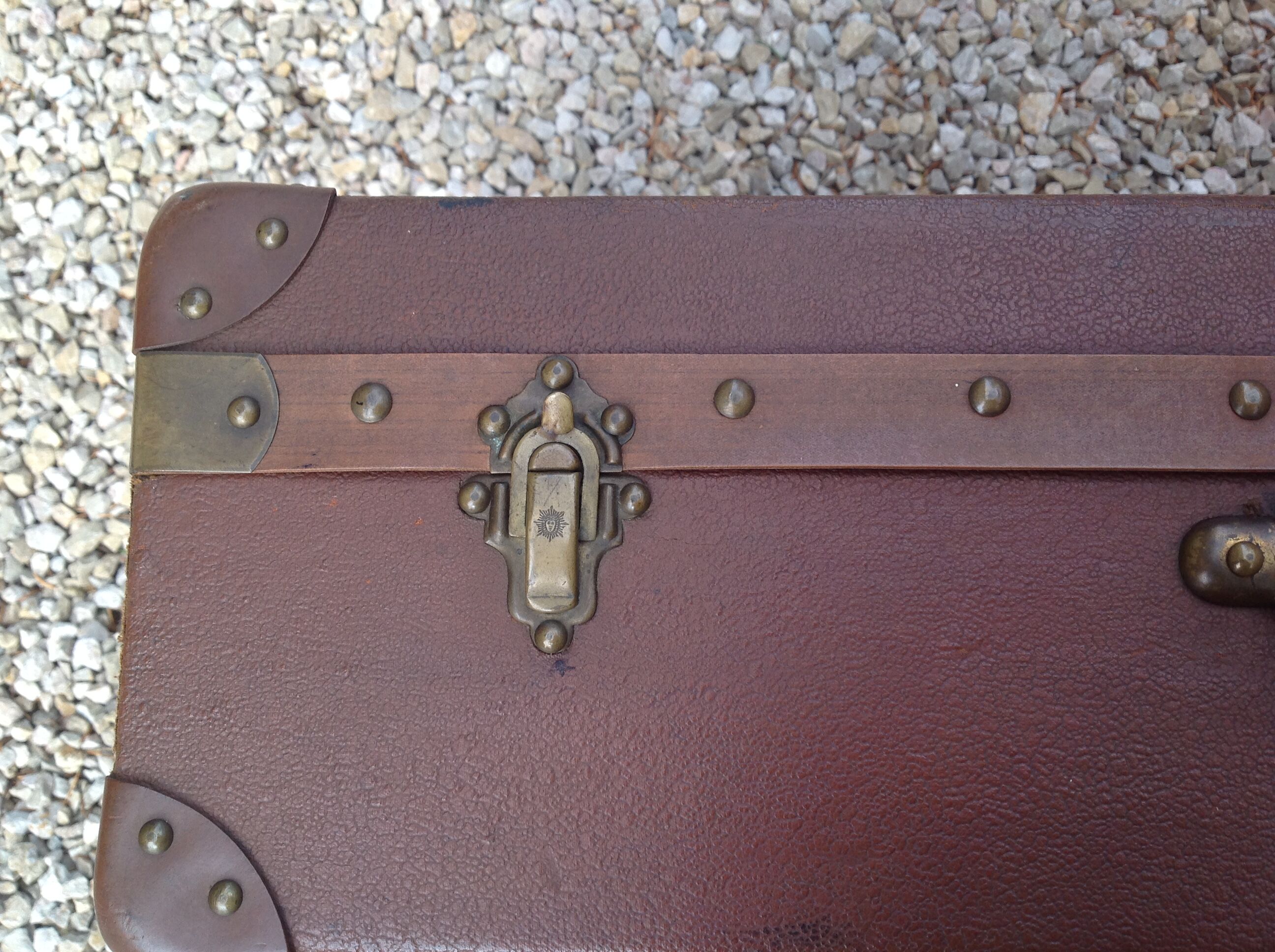 Valise en bois