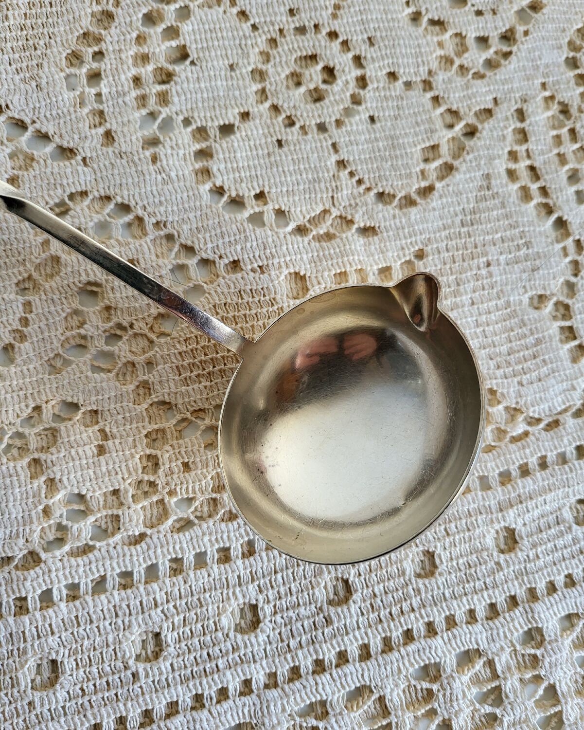 Punch ladle, cocktail, in silver-plated cherry metal.