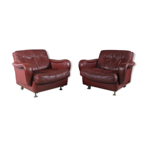 fauteuils en cuir brun
