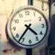 Horloge double face « brillé »