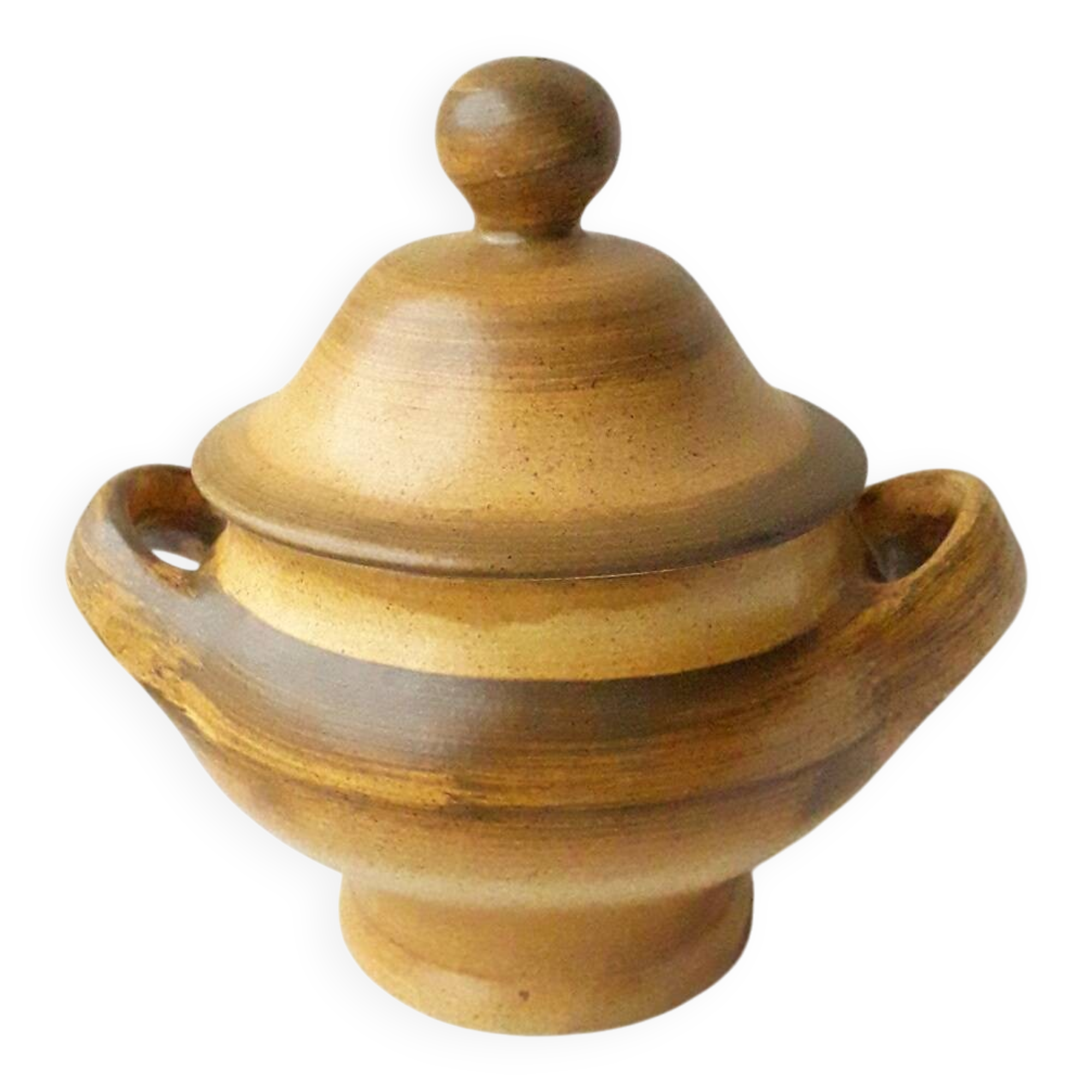 Ceramic soup tureen