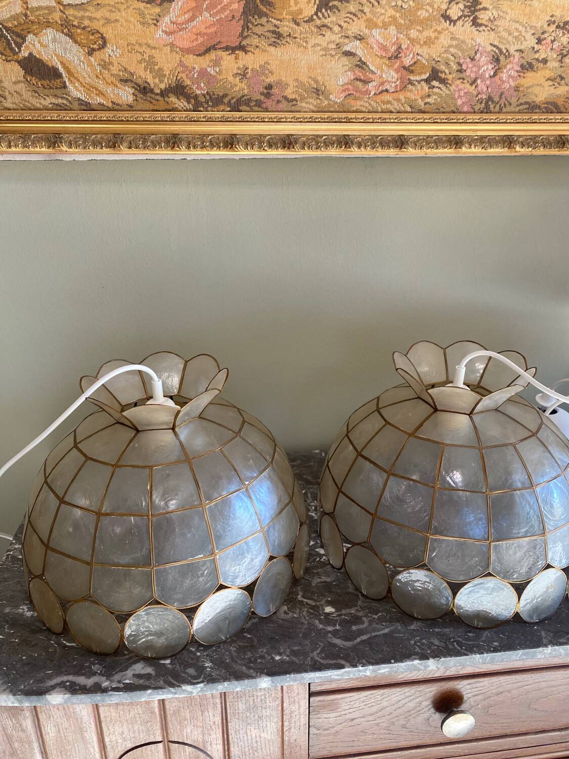 Vintage mother-of-pearl pendant light