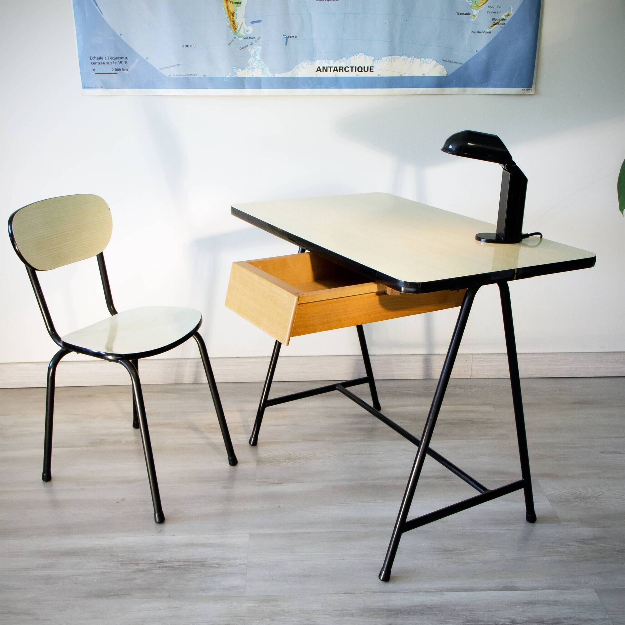 Children's desk and its chair 60s, formica, wood and steel