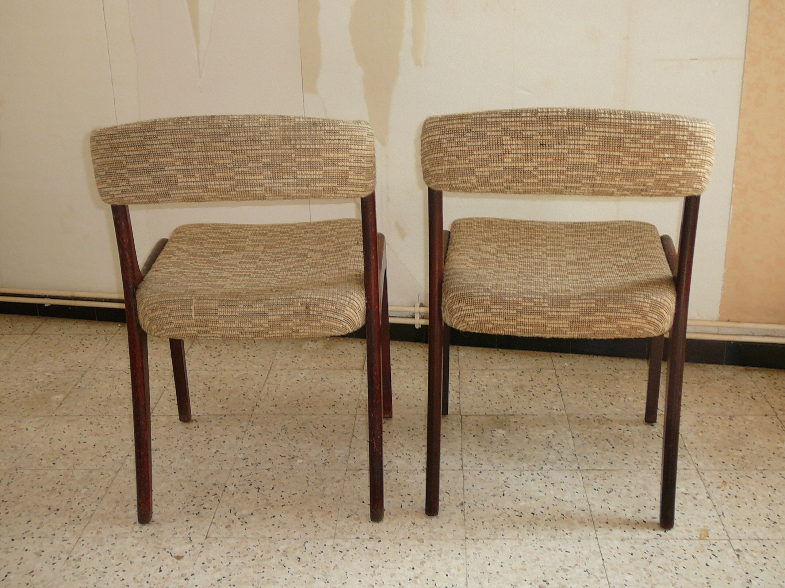 2 Baumann gondola model chairs