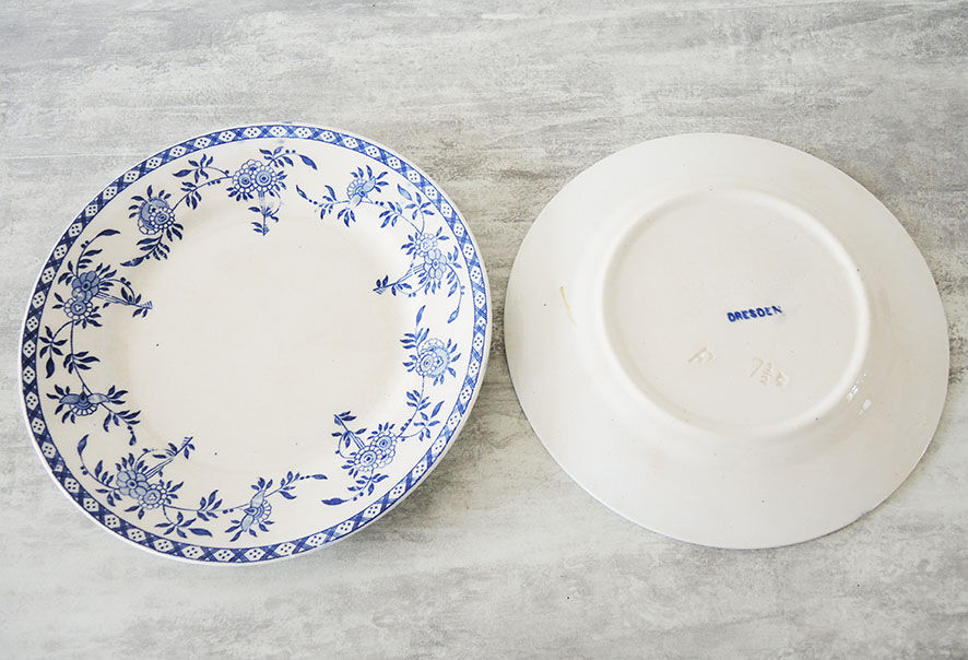 6 anciennes assiettes à dessert Dresden