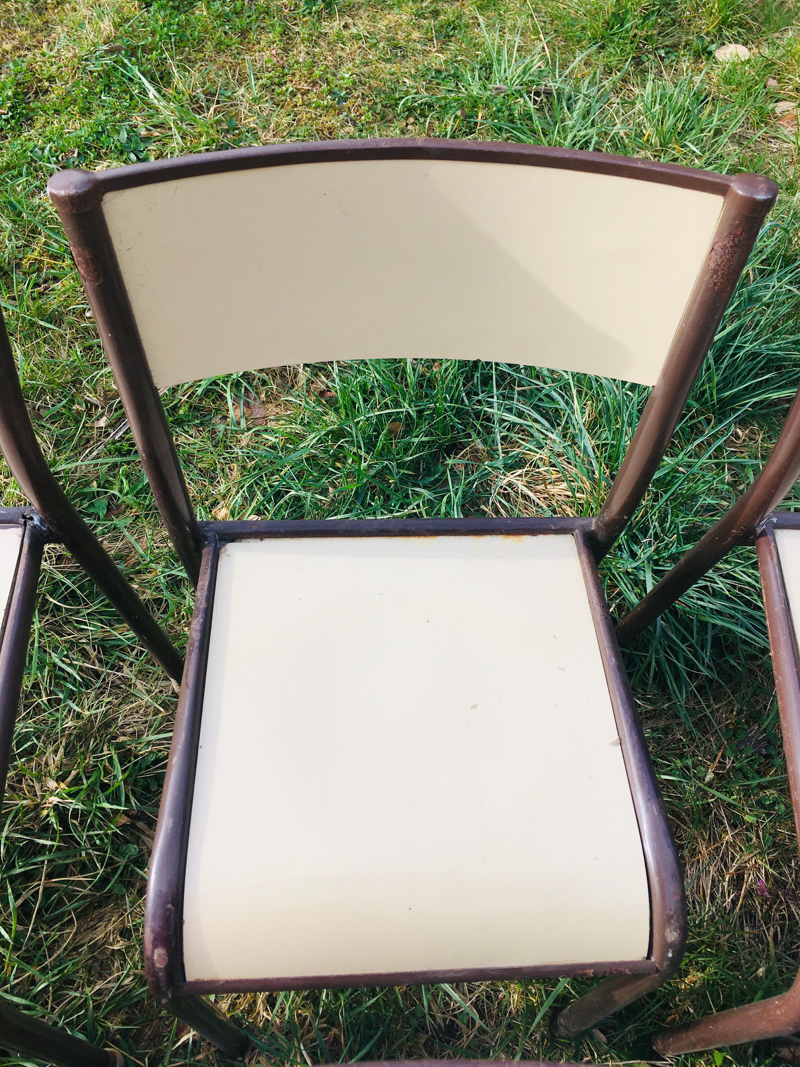 Lot de 10 chaises d'école années 70 blanc