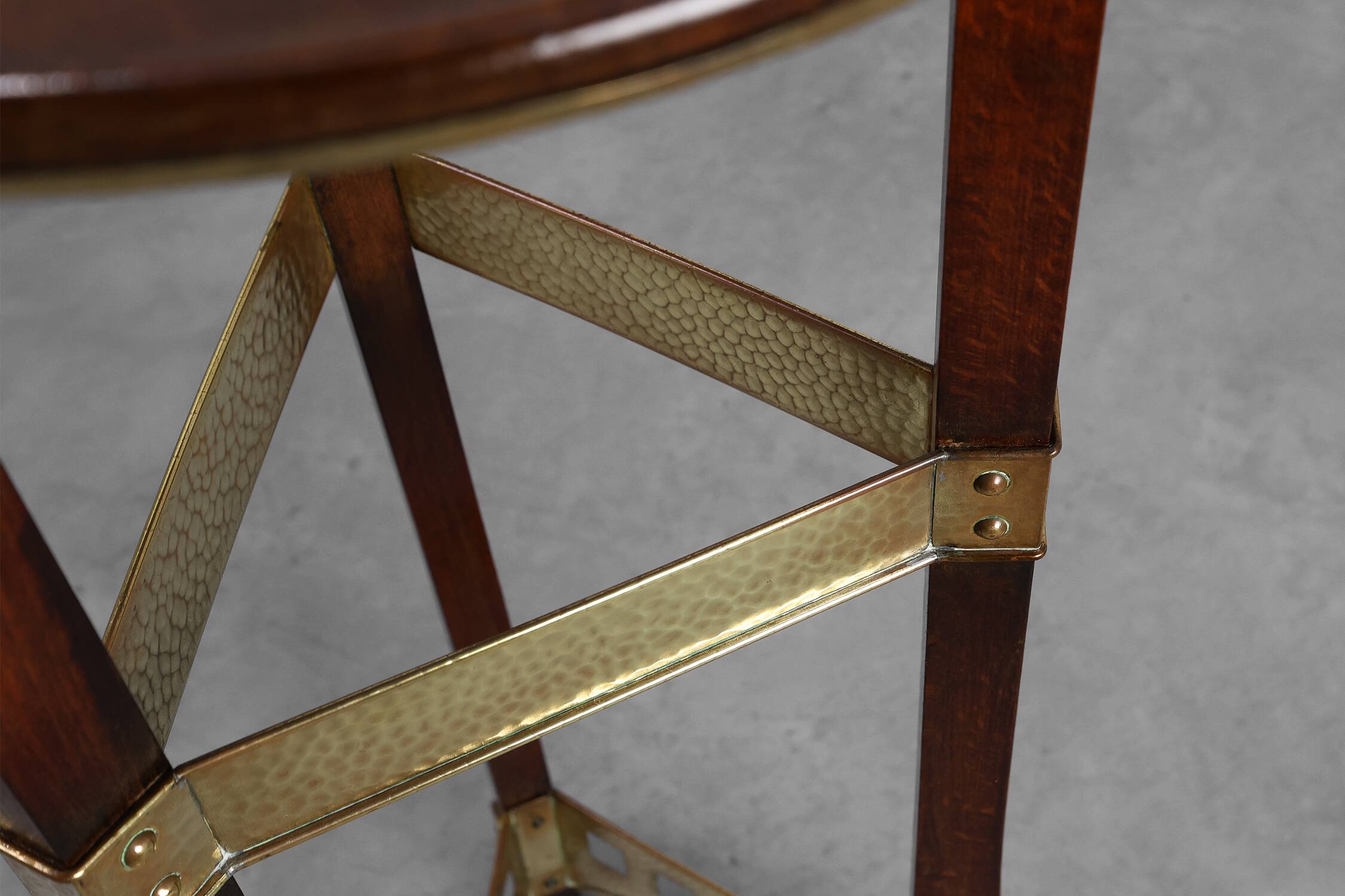 Art Nouveau Pedestal in wood and brass, Belgium, ca. 1910
