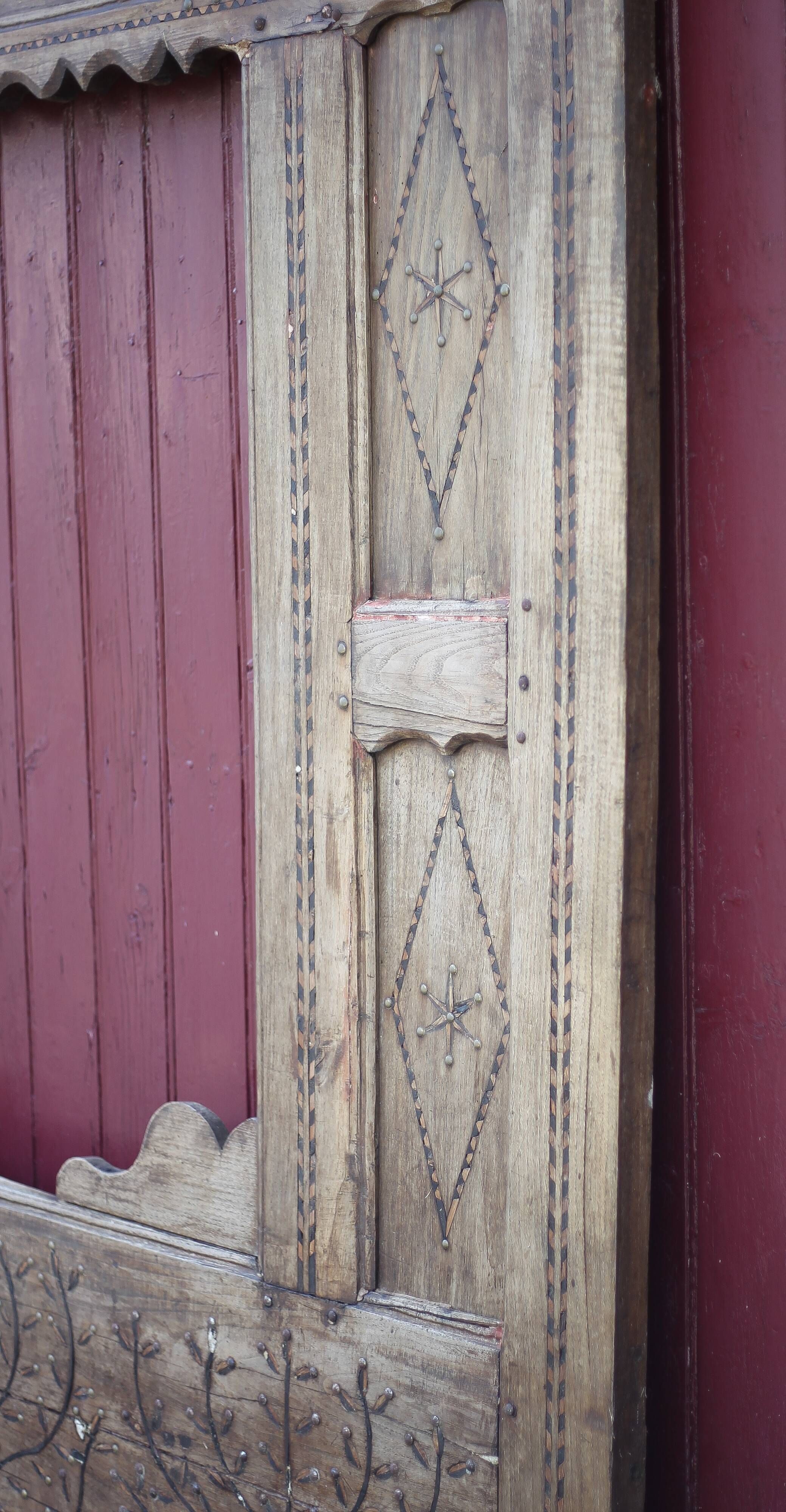 Old Breton bed door, Breton wood facade, headboard, wall decoration