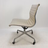 Chair by Charles & Ray Eames for Herman Miller, 1960