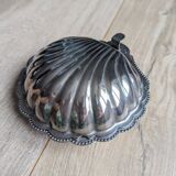 Shell ashtray - scallop shell