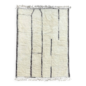 Large Berber M'rirt rug in cream and black wool, Moroccan rug.