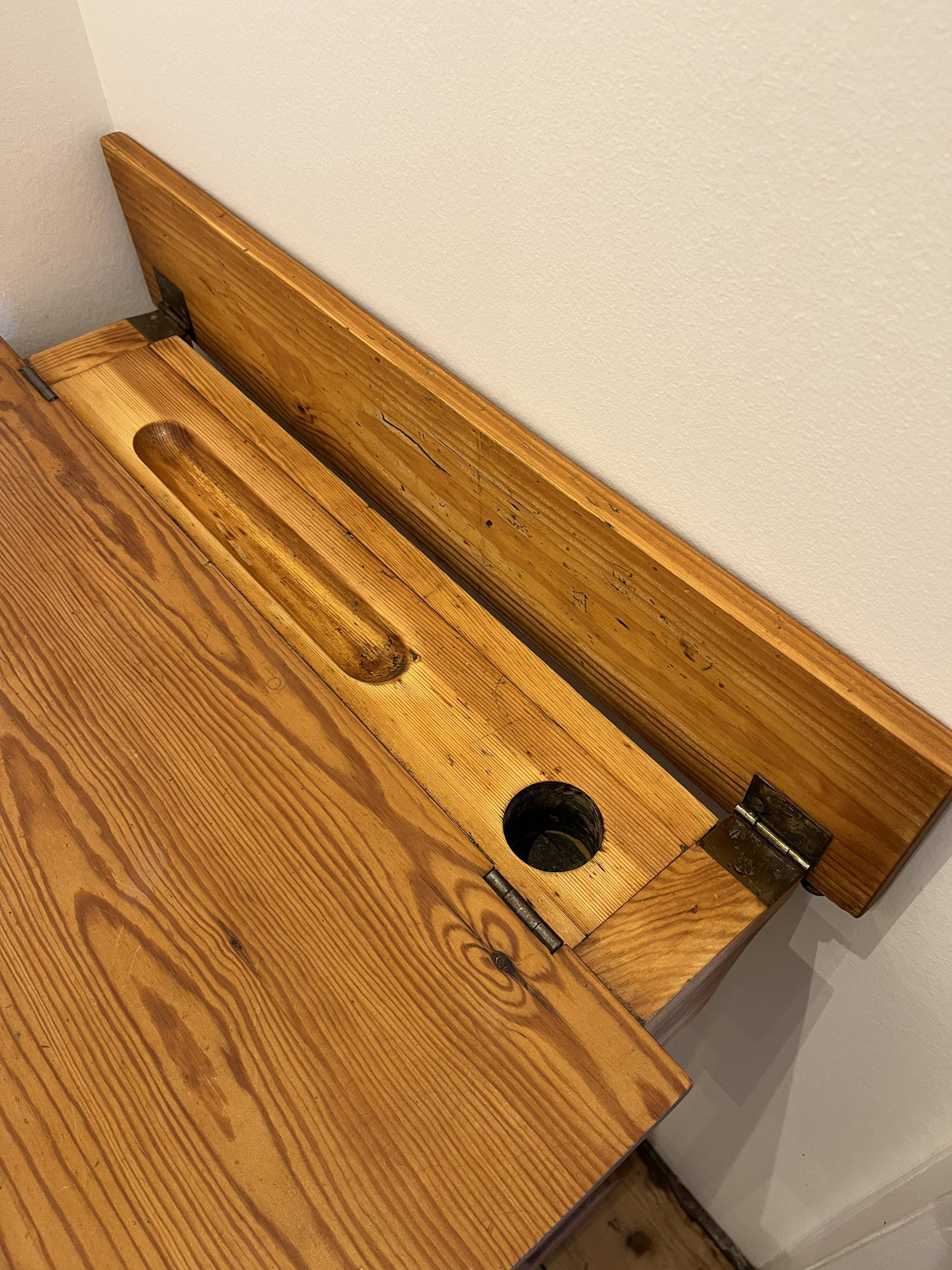 Scandinavian school office