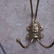 Lot de 4 patères ancienne en metal doré