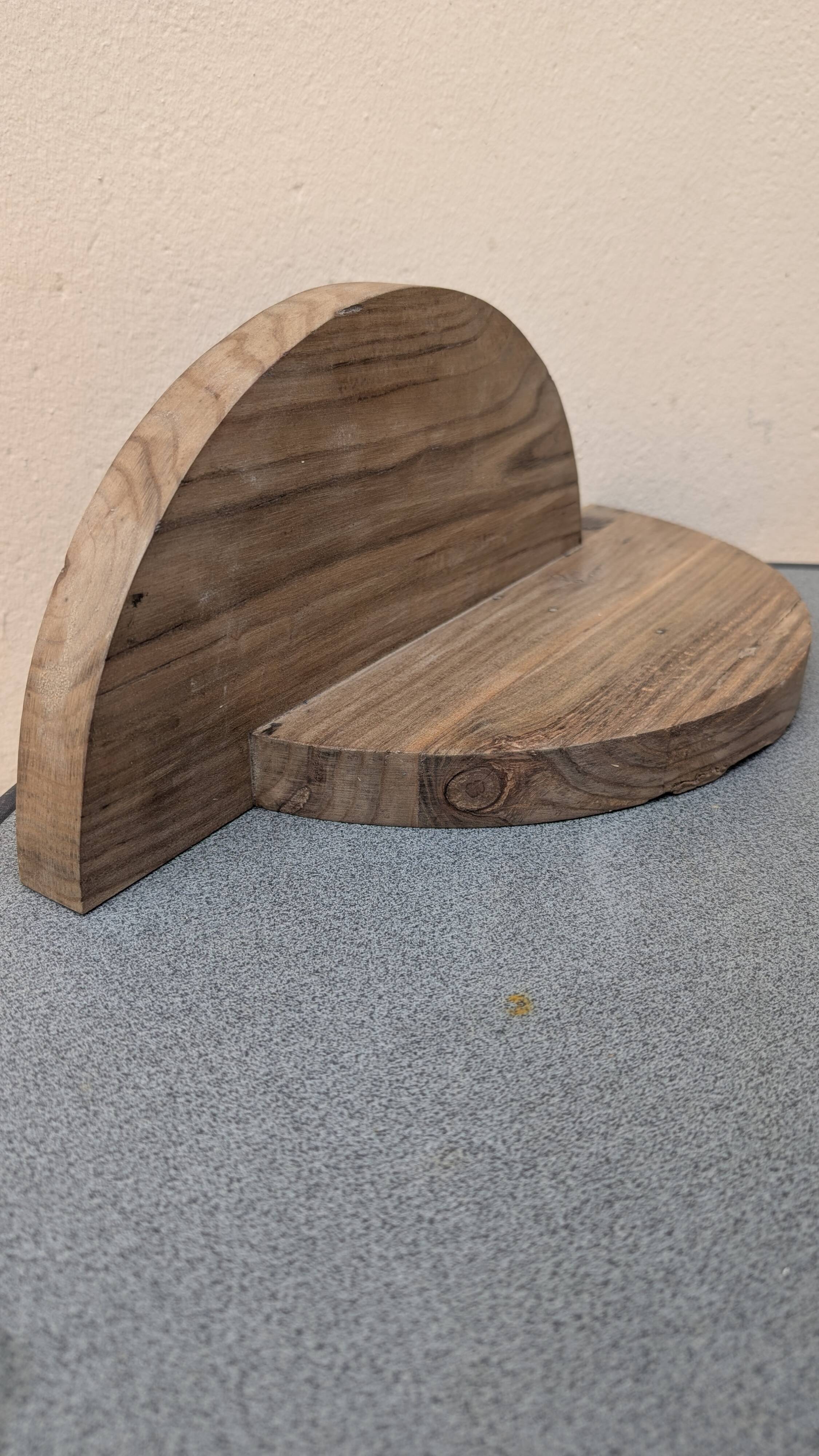 Wall shelf