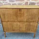 Scandinavian secretary