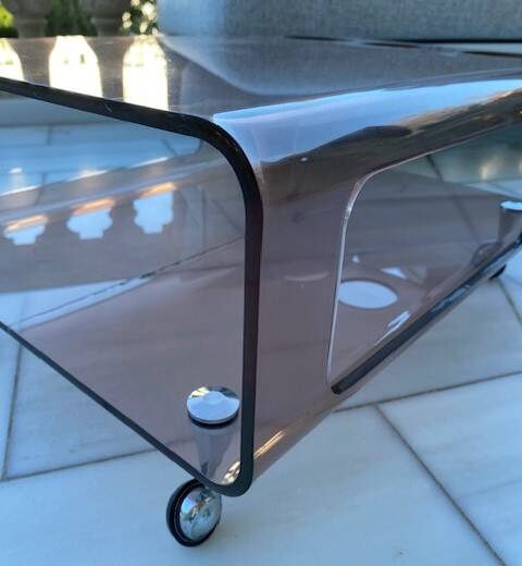 table plexi fumé a roulette