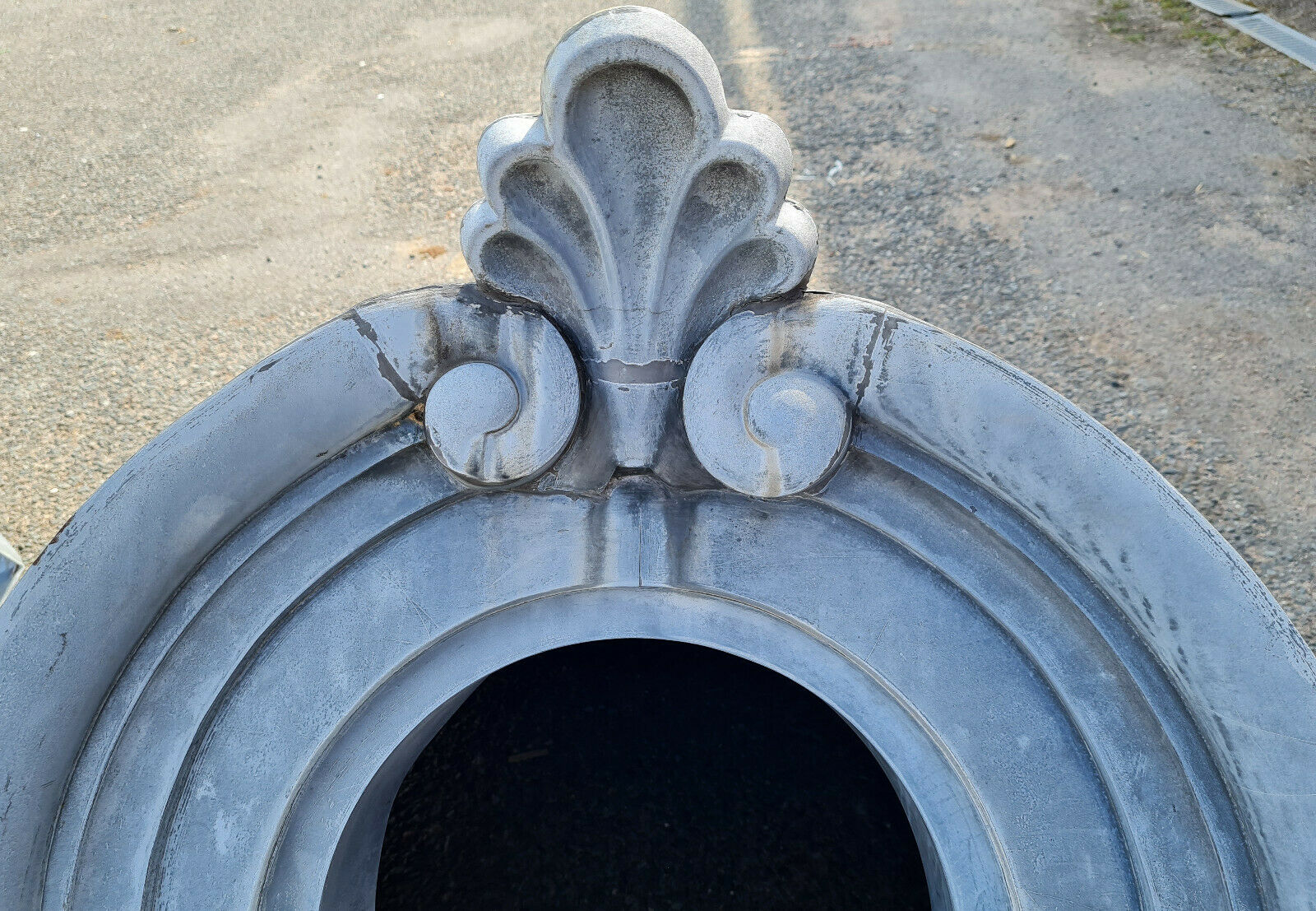 Elements of ancient architecture,  pair of beef's eye in zinc nineteenth century