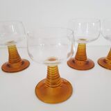 4 vintage foot glasses