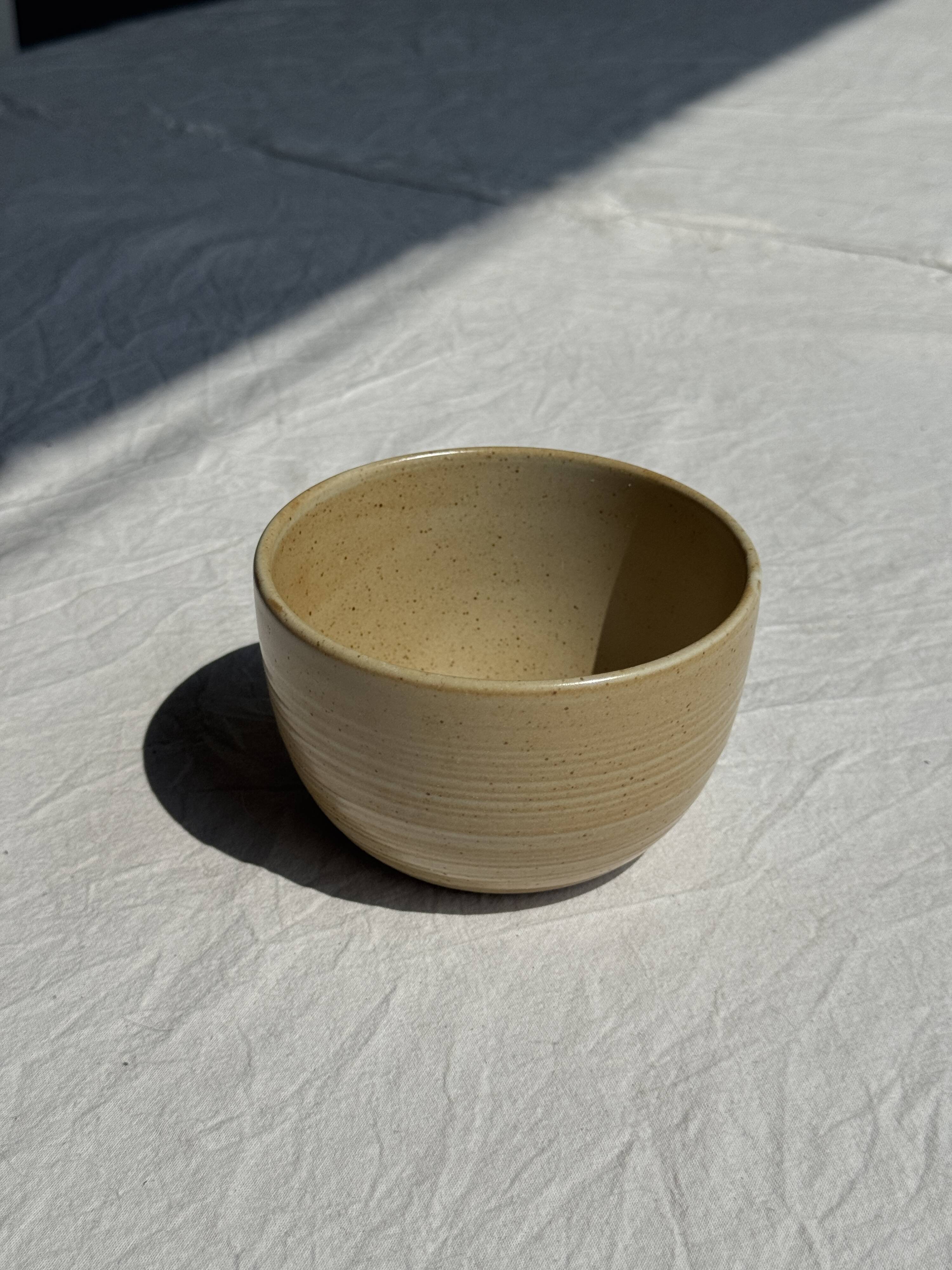 A small tall beige bowl CNP Grès Village France vintage D12