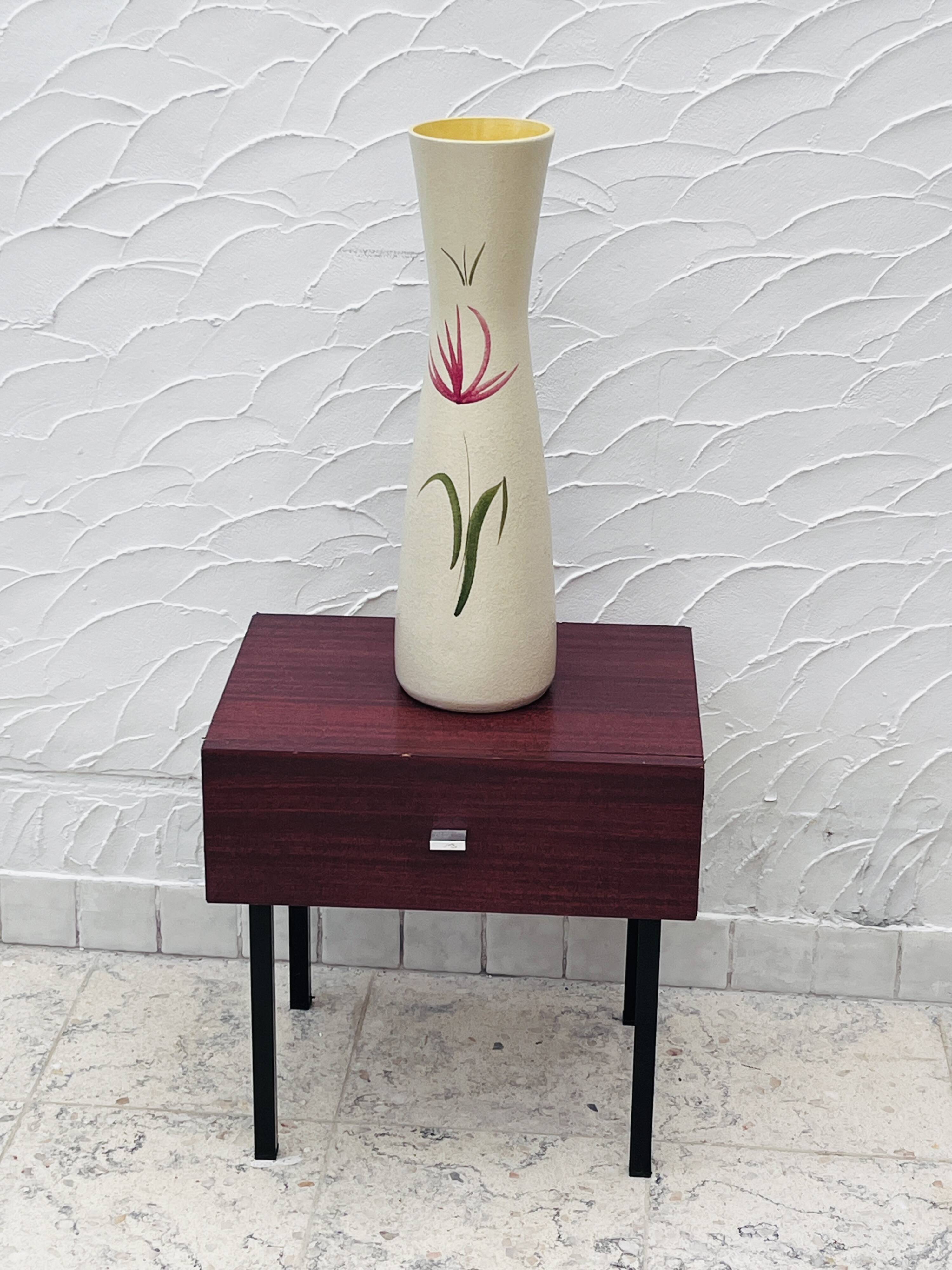 Large vase foreign 525 – vintage 1950s