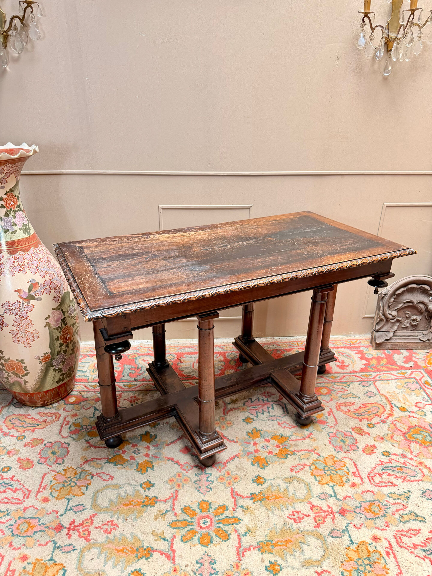 TABLE RENAISSANCE EN CROIX DE LORRAINE EN NOYER XVIII EME SIÈCLE