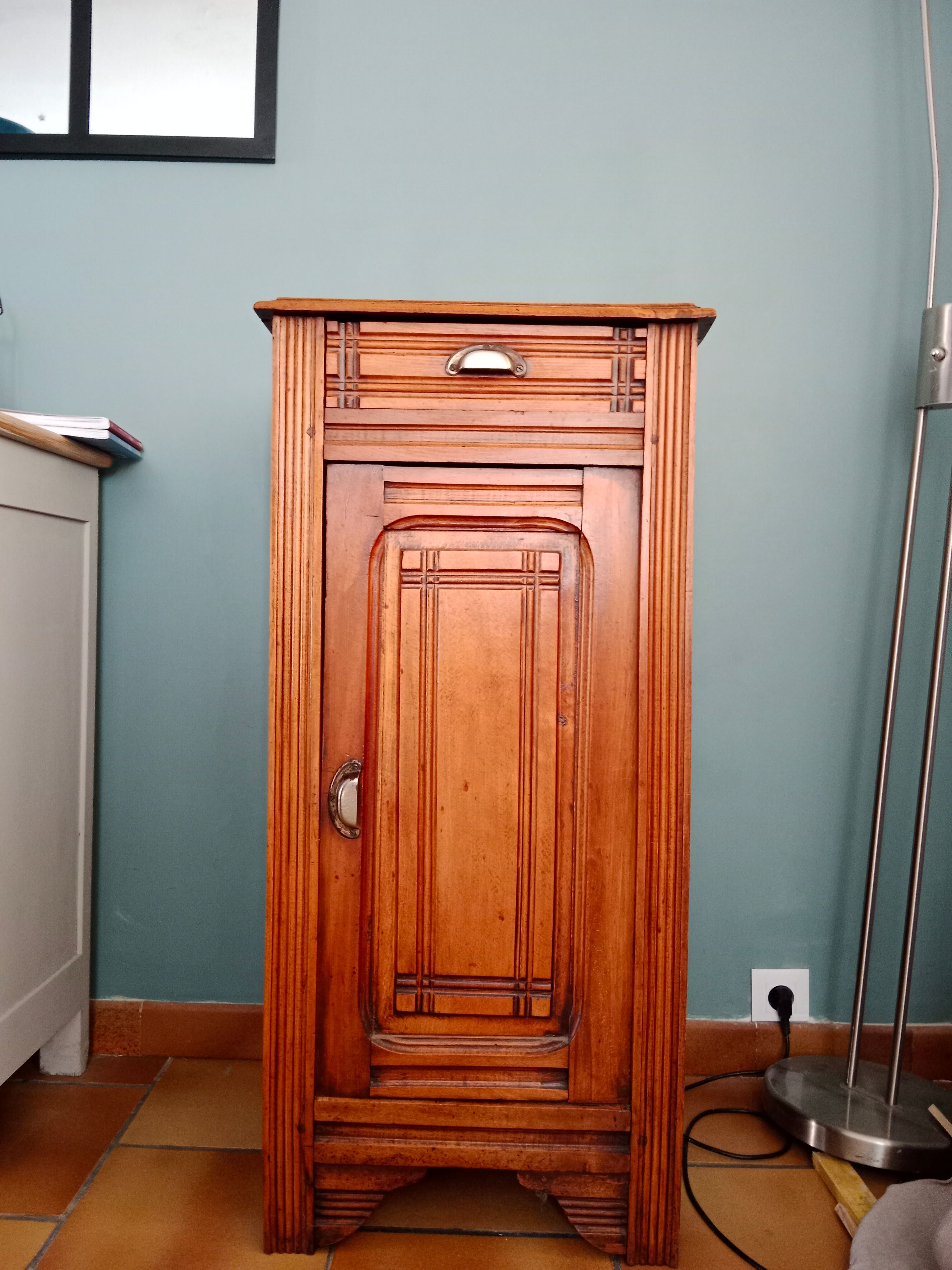 Parisian art deco jam maker