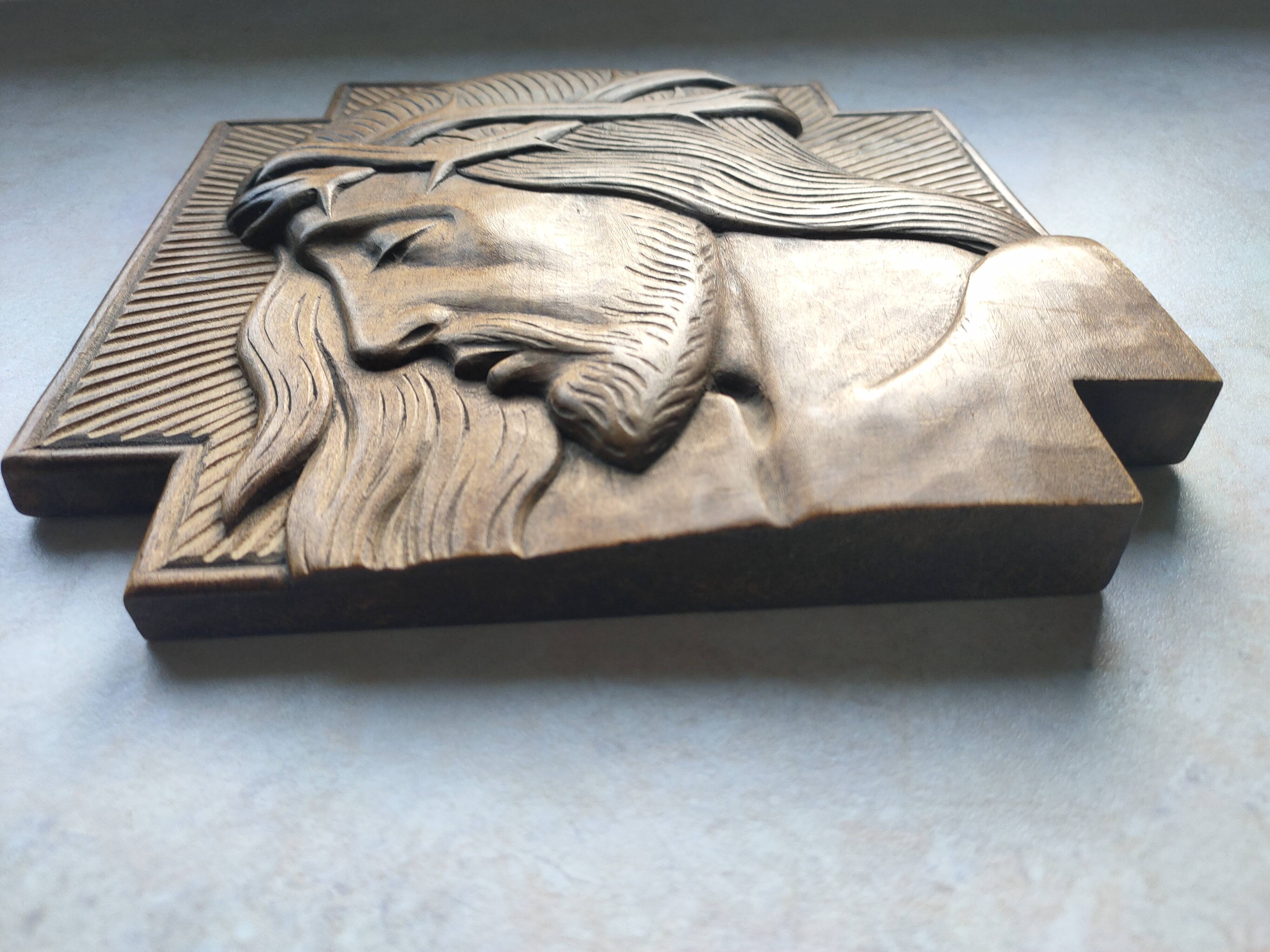 Wooden painting representing Christ Art Deco.