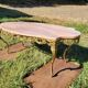Table basse style Louis XV en marbre rose