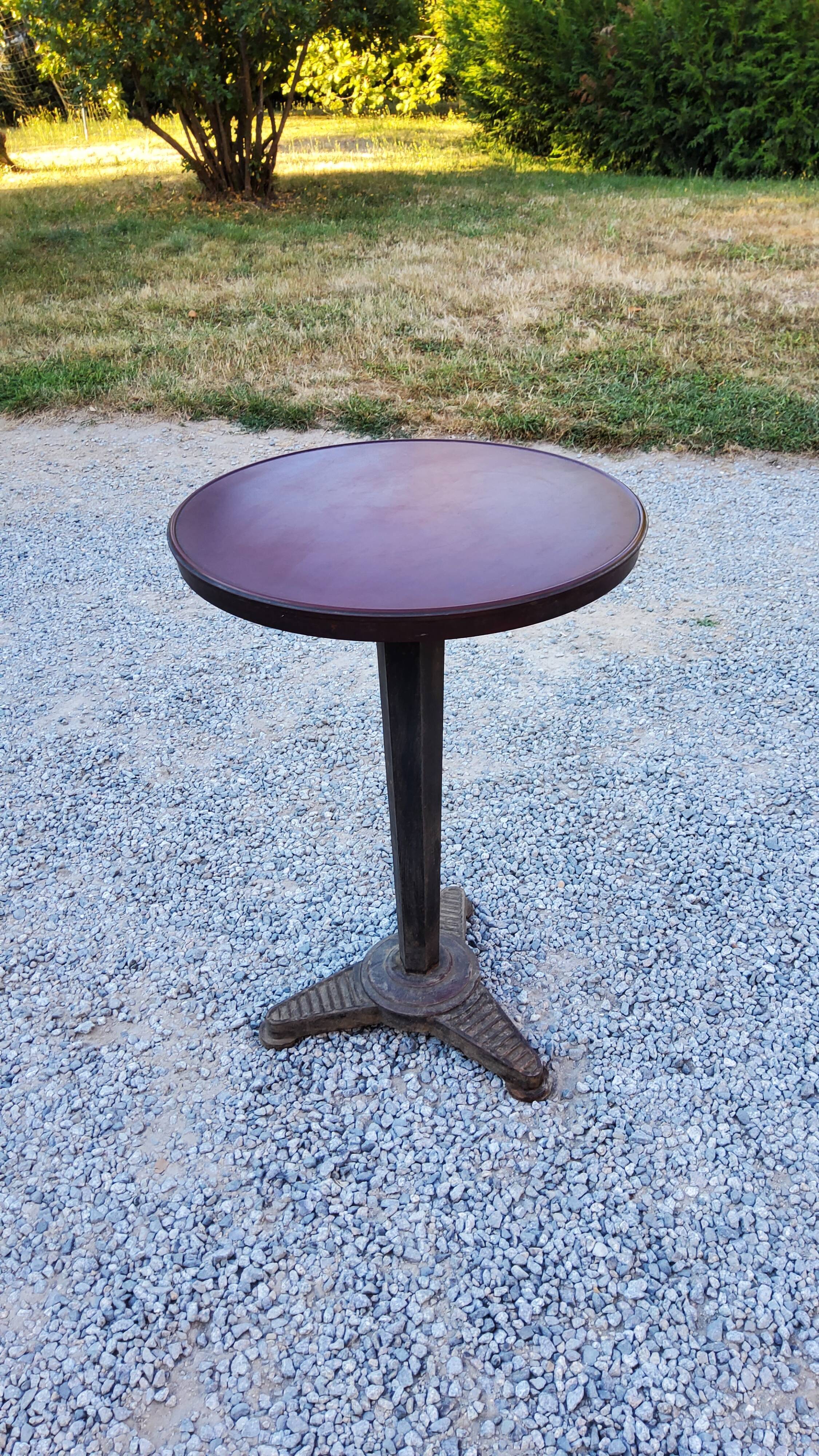 Thonet bistro pedestal table from the 30